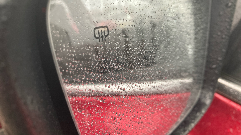 MG Hs 1.5 T-GDI Exclusive 5dr Petrol Hatchback